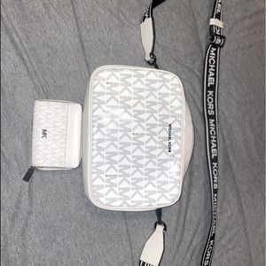 MK Cross body and wallet